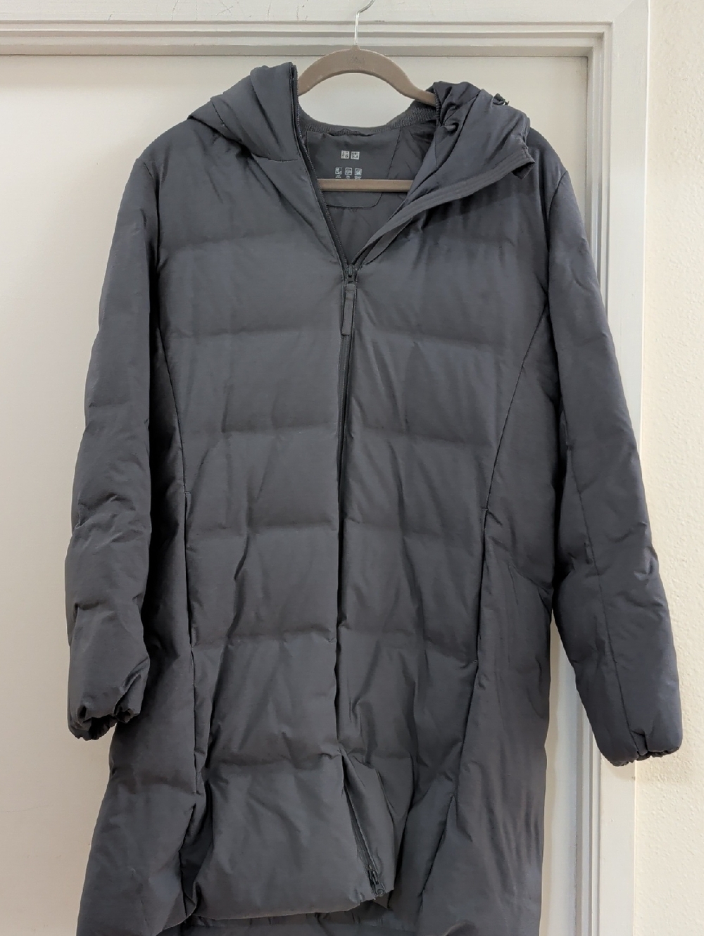 Uniqlo Down Puffer Jacket Long Grey EUC
